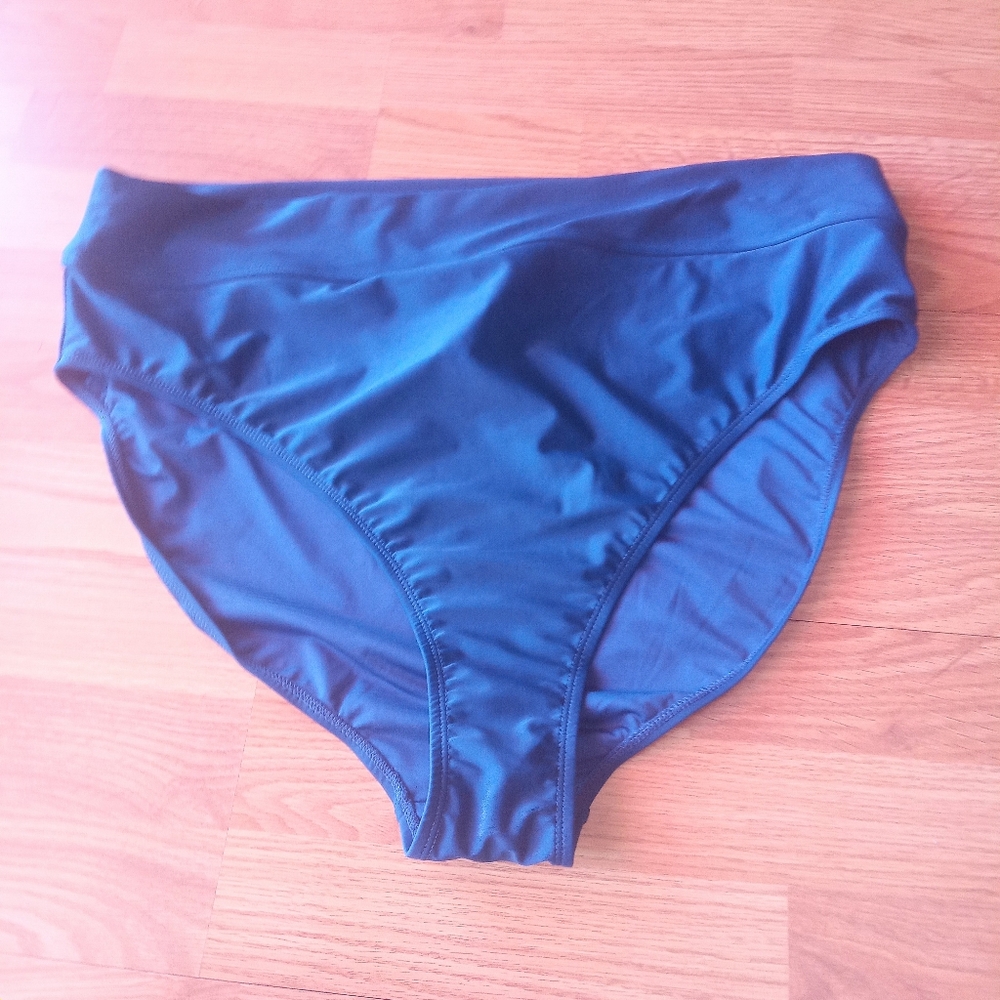 women's swimsuit bottoms navy sz 22W
